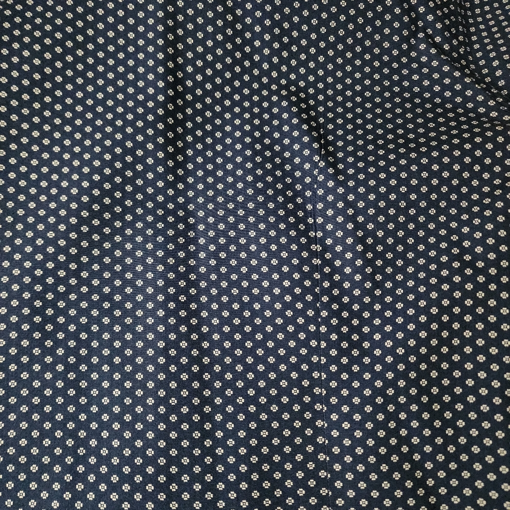 Express Fitted XL 17.5 Flower Geometric Design Dress Shirt - Picture 15 of 16